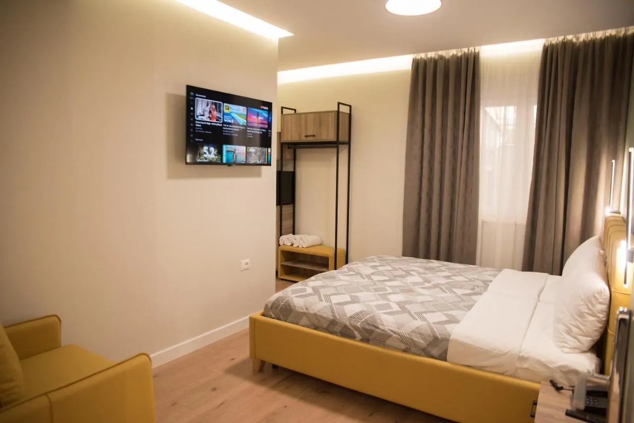 Comfort Rooms Поградец