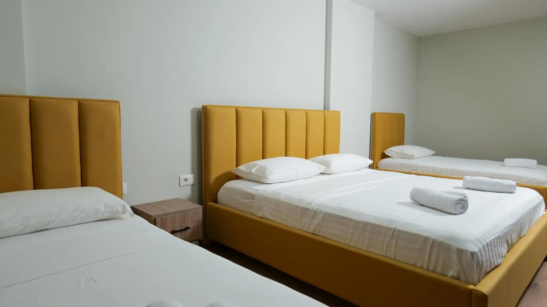 Апарт-отель Comfort Rooms Поградец